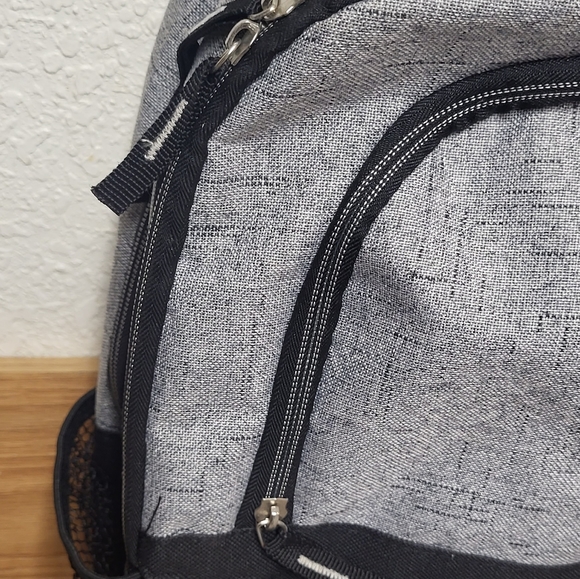 Bill Gates Scholarship Backpack - Picture 4 of 11